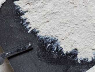 ˵˵���ѡ����ʵĴ�שճ�ϼ�